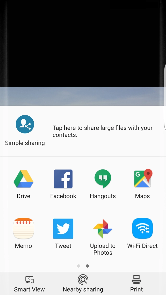 Press the required social network. Follow the instructions on the screen to key in text and upload the picture or video clip to the selected social network.