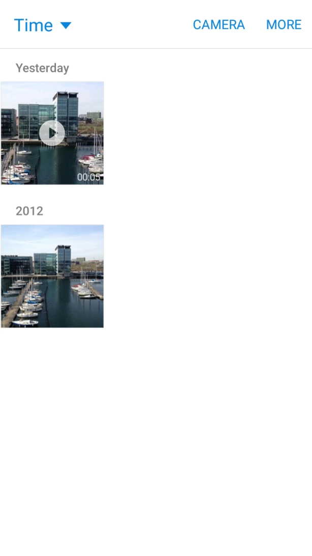 Press the required picture or video clip. Press the required picture or video clip.
