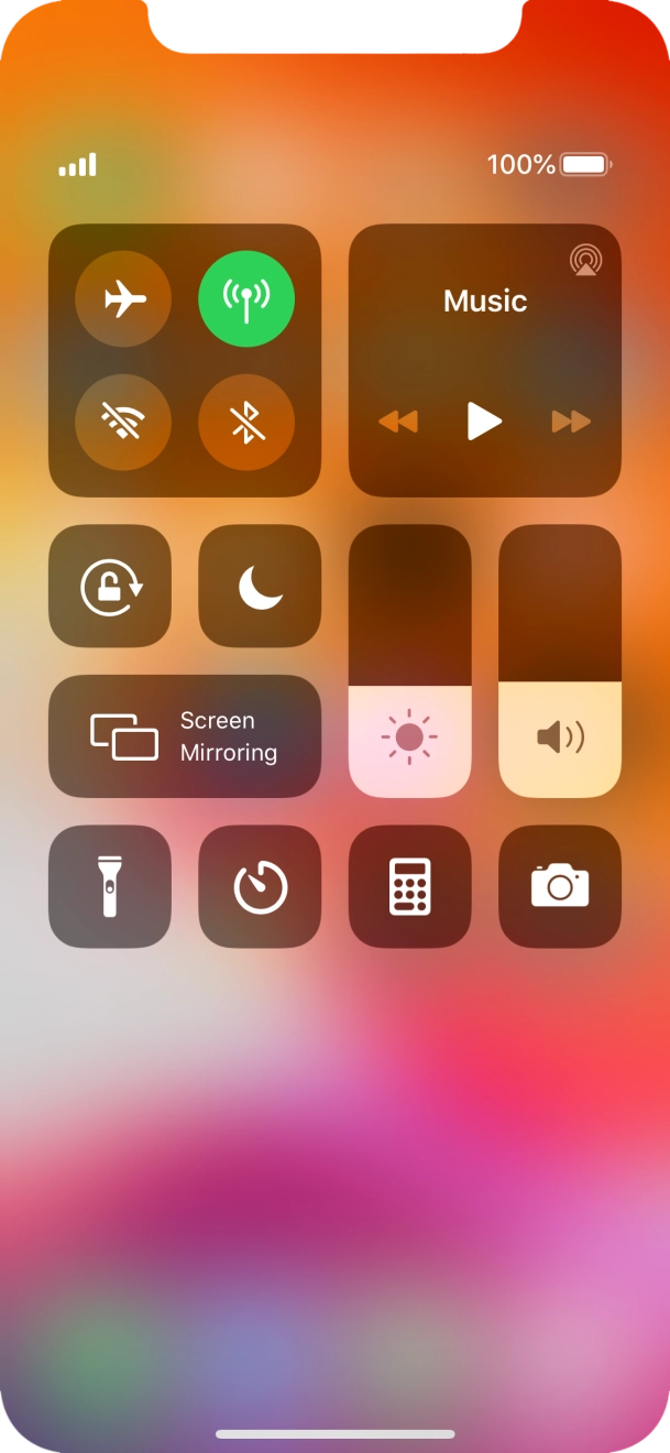 Press the flight mode icon to turn the function on or off. Press the flight mode icon to turn the function on or off.