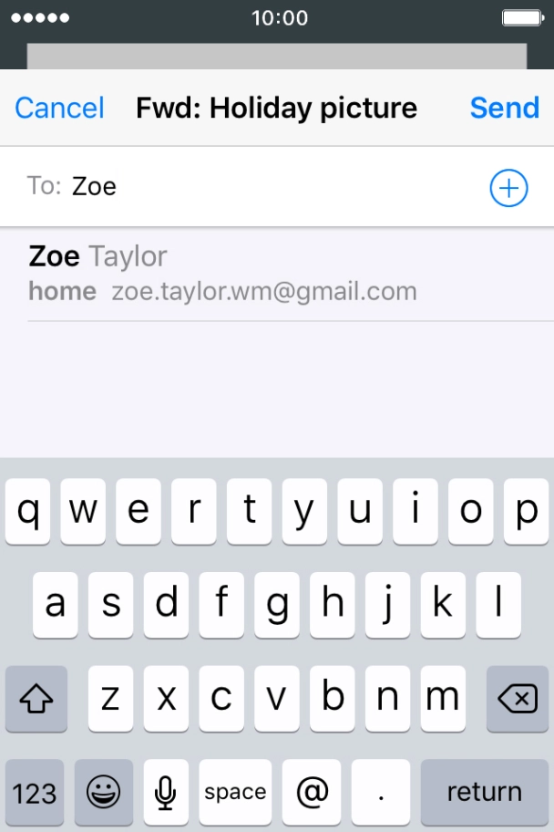 Key in the first letters of the recipient's name and press the required contact.