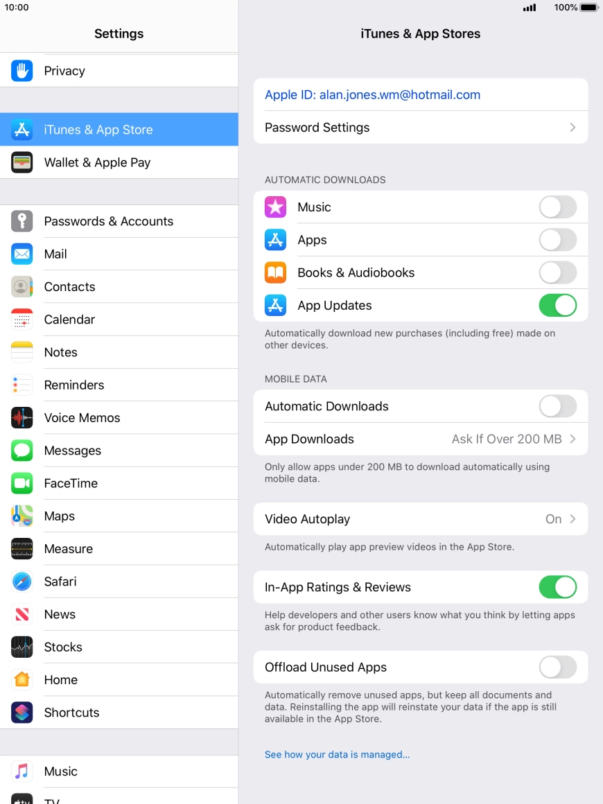 Press the indicators next to the required content types to turn the function on or off. Press the indicators next to the required content types to turn the function on or off.