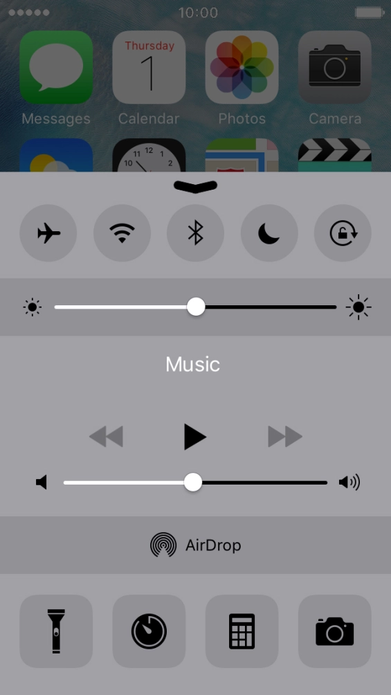 Press the flight mode icon to turn the function on or off.