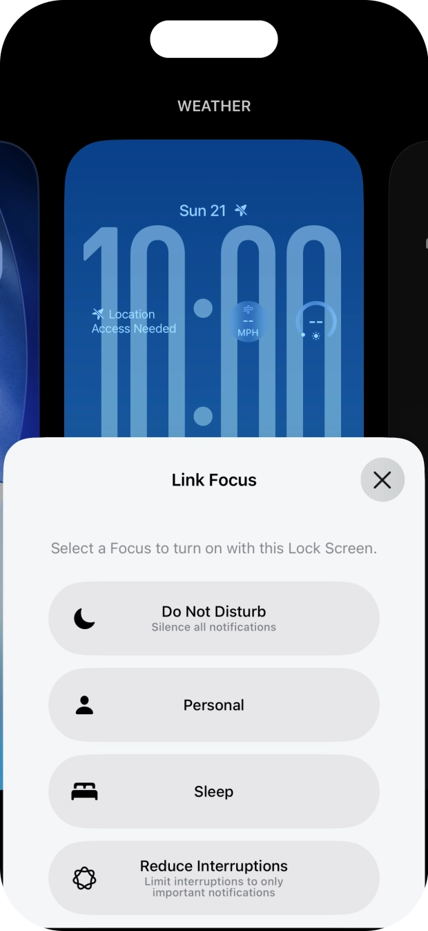 Press the required focus mode.