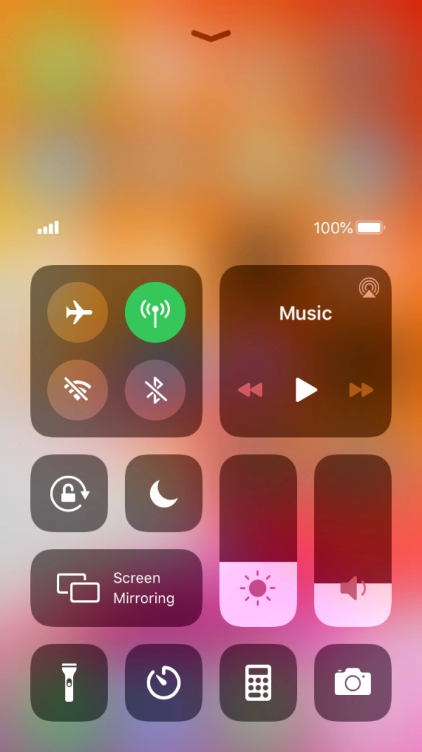 Press the flight mode icon to turn the function on or off. Press the flight mode icon to turn the function on or off.