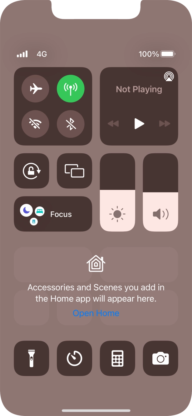 Press the flight mode icon to turn the function on or off. Press the flight mode icon to turn the function on or off.