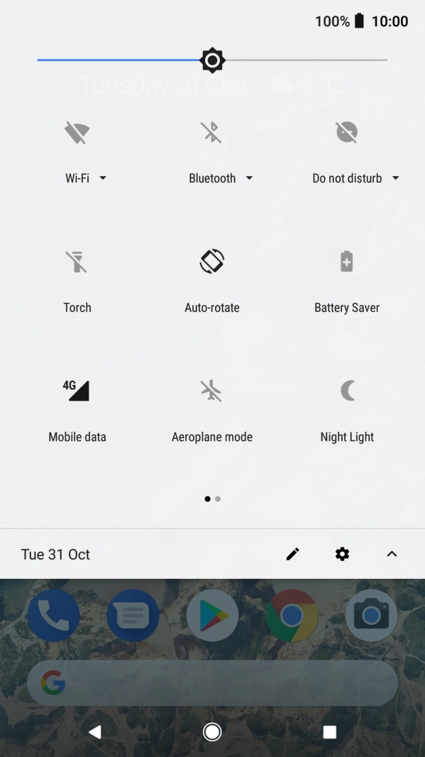Press Mobile data to turn the function on or off.