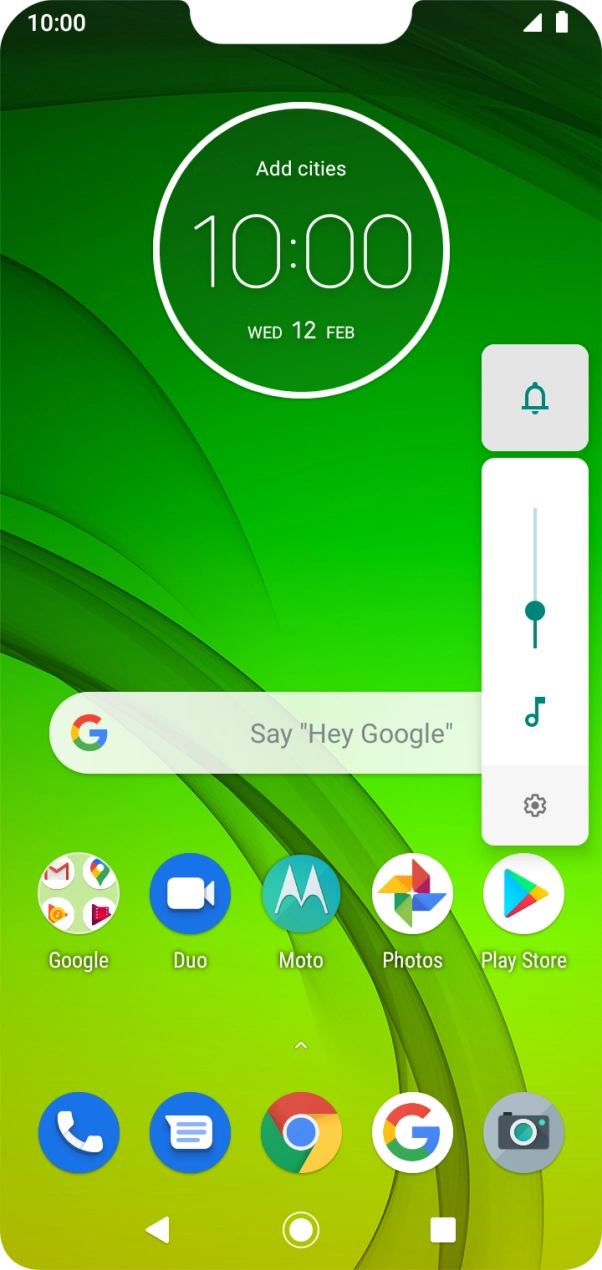 Press the sound mode icon the necessary number of times to turn silent mode on or off.