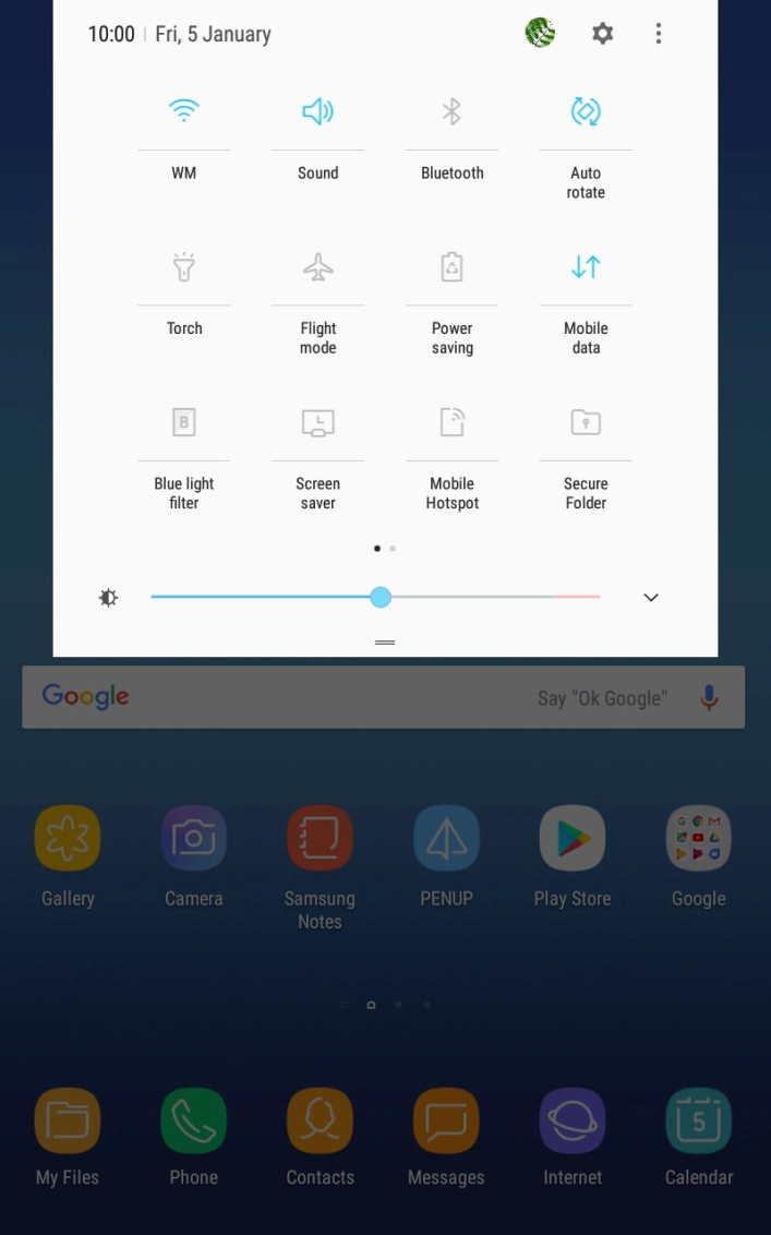 Press the flight mode icon to turn the function on or off. Press the flight mode icon to turn the function on or off.