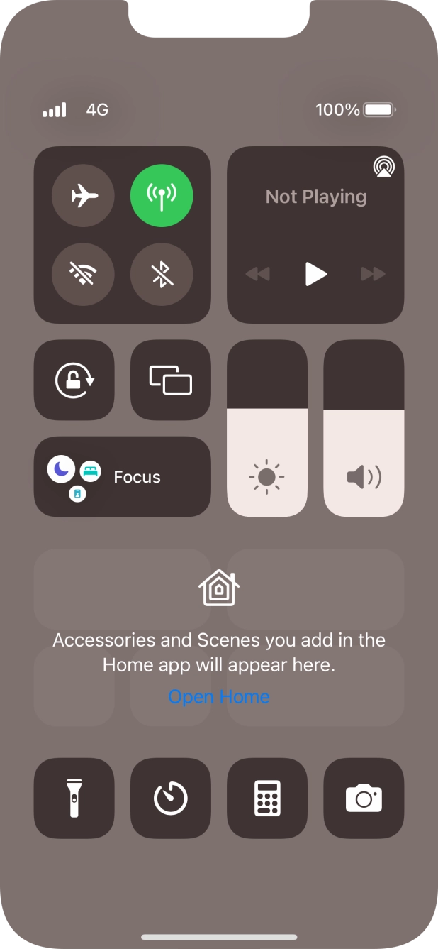 Press the flight mode icon to turn the function on or off. Press the flight mode icon to turn the function on or off.