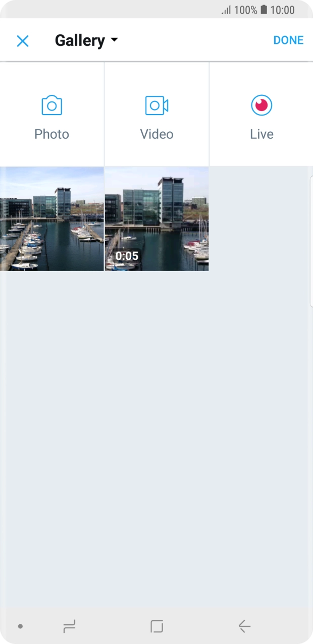 Press the required picture or video clip. Press the required picture or video clip.