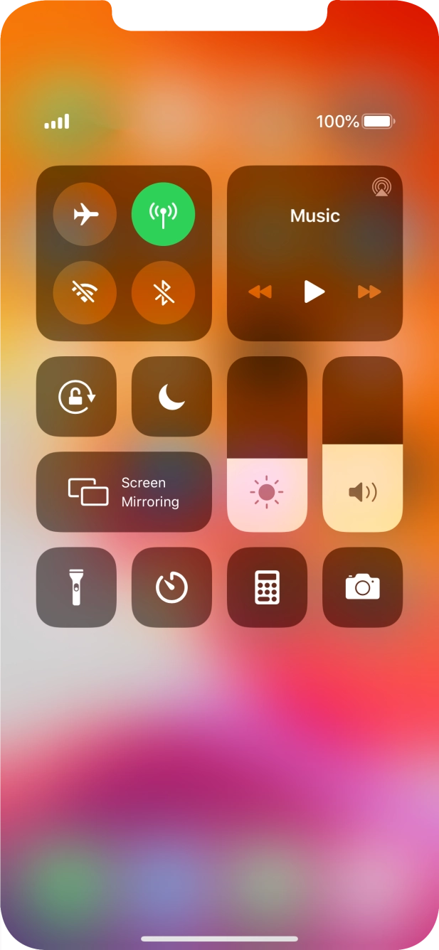 Press the flight mode icon to turn the function on or off. Press the flight mode icon to turn the function on or off.