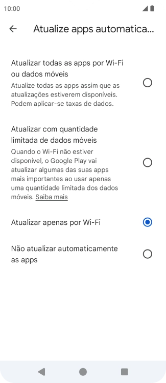 Para ativar a atualização automática de apps via redes móveis, prima Atualizar todas as apps por Wi-Fi ou dados móveis.