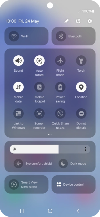 Press the flight mode icon to turn the function on or off. Press the flight mode icon to turn the function on or off.