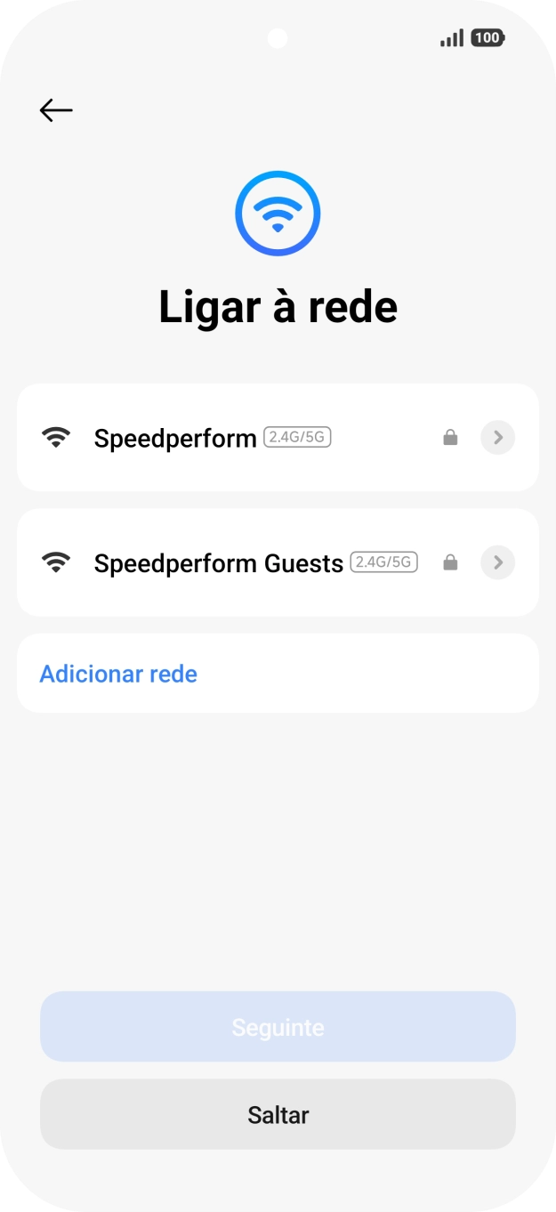 Prima a rede Wi-Fi pretendida.