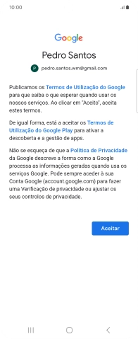 Prima Aceito e siga as indicações no ecrã para escolher as definições da conta Google.