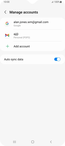 Press the indicator next to 'Auto sync data' to turn the function on or off.