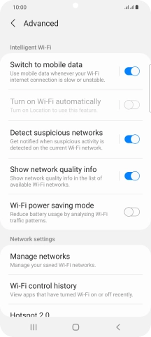 Press the indicator next to 'Switch to mobile data' to turn the function on or off.