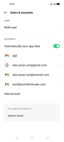 Press the indicator next to 'Automatically sync app data' to turn the function on or off.