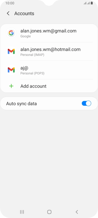Press the indicator next to 'Auto sync data' to turn the function on or off.