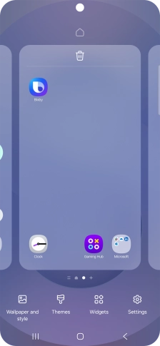 Press the remove icon to remove the home screen page.