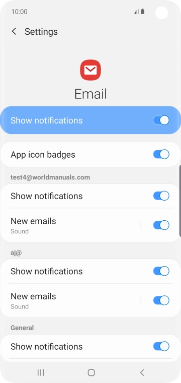Press the indicator next to 'Show notifications' below the required email account to turn the function on or off.