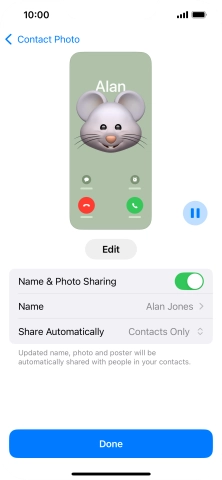 Press the indicator next to 'Name & Photo Sharing' to turn the function on or off.