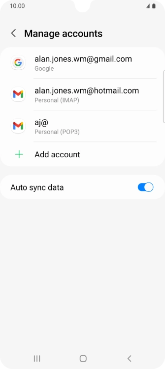 Press the indicator next to 'Auto sync data' to turn the function on or off.
