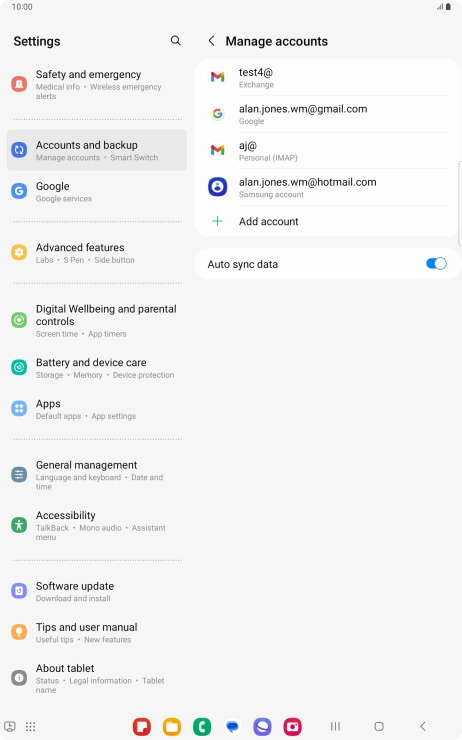 Press the indicator next to 'Auto sync data' to turn the function on or off.
