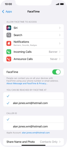 Press the indicator next to 'FaceTime' to turn the function on or off.