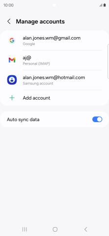 Press the indicator next to 'Auto sync data' to turn the function on or off.