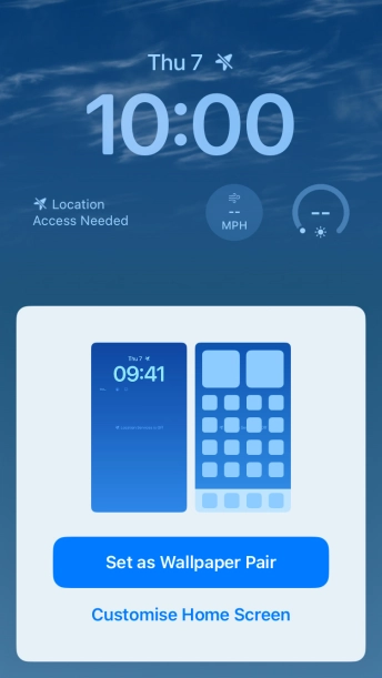 To use the same colour theme on the home screen, press Set as Wallpaper Pair. To use the same colour theme on the home screen, press Set as Wallpaper Pair.
