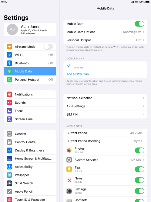 Press the indicator next to 'Mobile Data' to turn the function on or off. Press the indicator next to 'Mobile Data' to turn the function on or off.