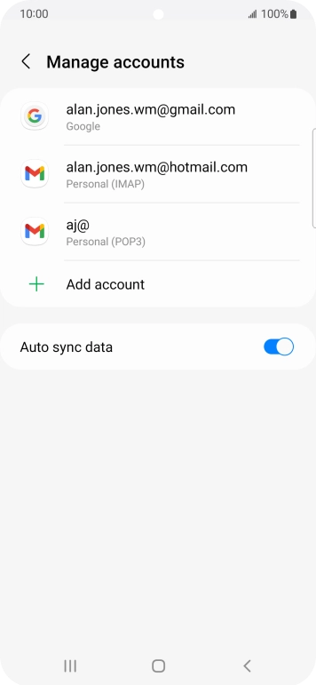 Press the indicator next to 'Auto sync data' to turn the function on or off.