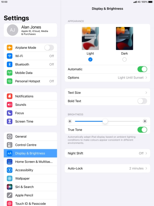 If you turn on the function, press Options and follow the instructions on the screen to select the required period of time for Dark Mode.