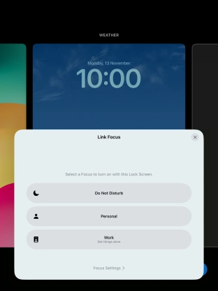Press the required focus mode.