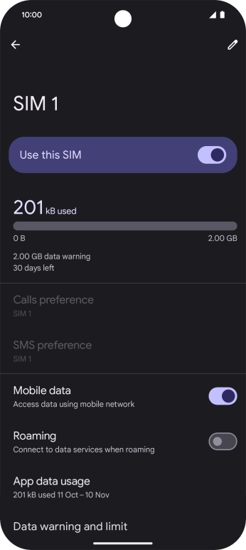 Press the indicator next to 'Roaming' to turn the function on or off.