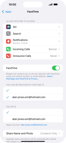 Press the indicator next to 'FaceTime' to turn the function on or off.
