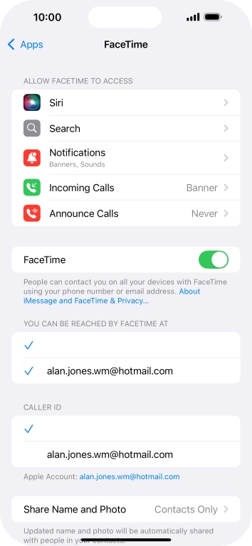 Press the indicator next to 'FaceTime' to turn the function on or off.