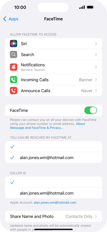 Press the indicator next to 'FaceTime' to turn the function on or off.