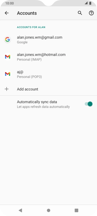 Press the indicator next to 'Automatically sync data' to turn the function on or off.