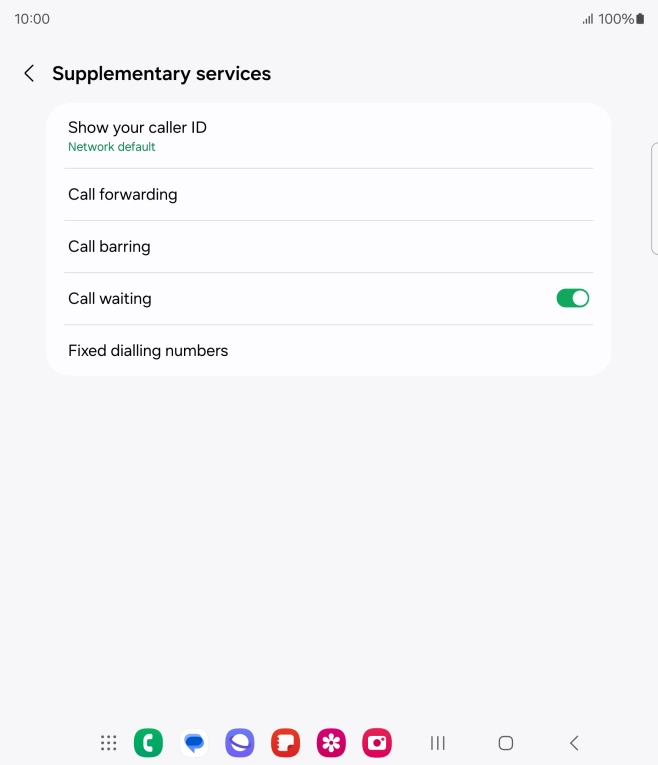 Press the indicator next to 'Call waiting' to turn the function on or off.