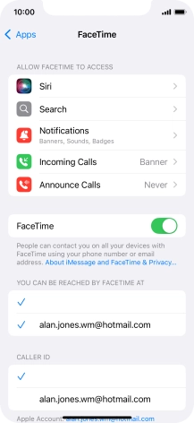 Press the indicator next to 'FaceTime' to turn the function on or off.