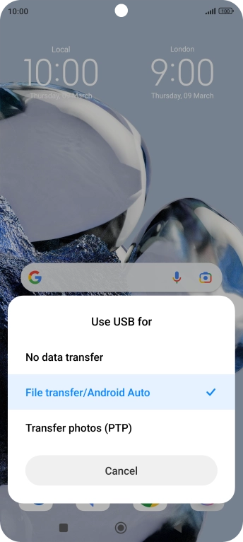 Press File transfer/Android Auto.