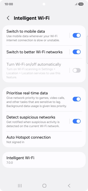 Press the indicator next to 'Switch to mobile data' to turn the function on or off. Press the indicator next to 'Switch to mobile data' to turn the function on or off.