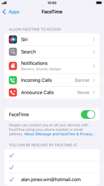 Press the indicator next to 'FaceTime' to turn the function on or off.