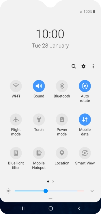 Press Mobile data to turn the function on or off.
