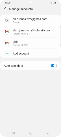 Press the indicator next to 'Auto sync data' to turn the function on or off.