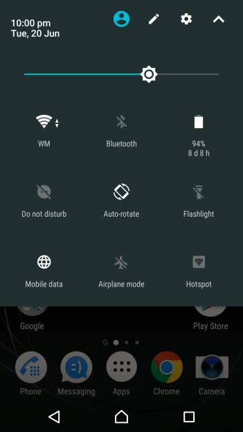 Press Mobile data to turn the function on or off.