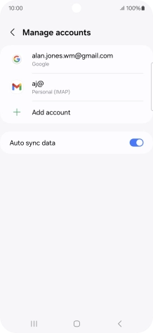 Press the indicator next to 'Auto sync data' to turn the function on or off.