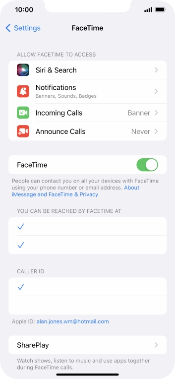 Press the indicator next to 'FaceTime' to turn the function on or off.